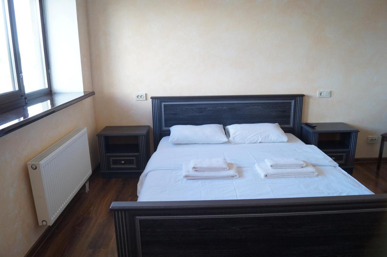 Motel Rosinka Ukrainka Esterno foto